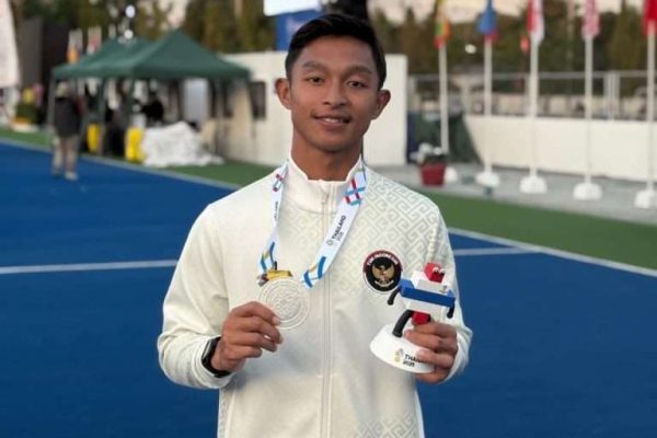Mahasiswa UT Samarinda Berprestasi! Alfandy Ali Surya Raih Medali Perak di SEA GAMES 2025