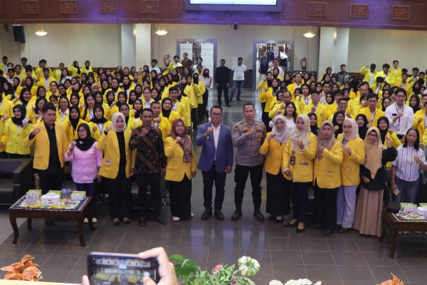 LPKBJJ Kutai Timur dihadiri Bupati, Mahasiswa Baru Semakin Mengenal UT