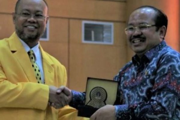 UT Gelar Seminar Nasional: Peran Ombudsman RI untuk Menjamin Akuntabilitas Layanan Publik