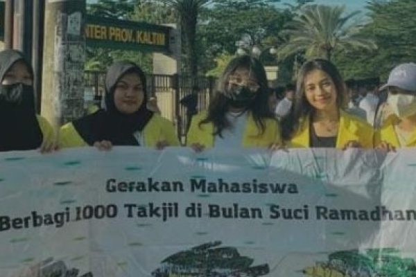 Bukber dan Berbagi 1000 Takjil Mahasiswa Universitas Terbuka Samarinda
