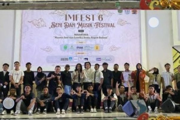 Mahasiswa Universitas Terbuka Samarinda Ikuti Lomba Akustik pada IMFEST 6